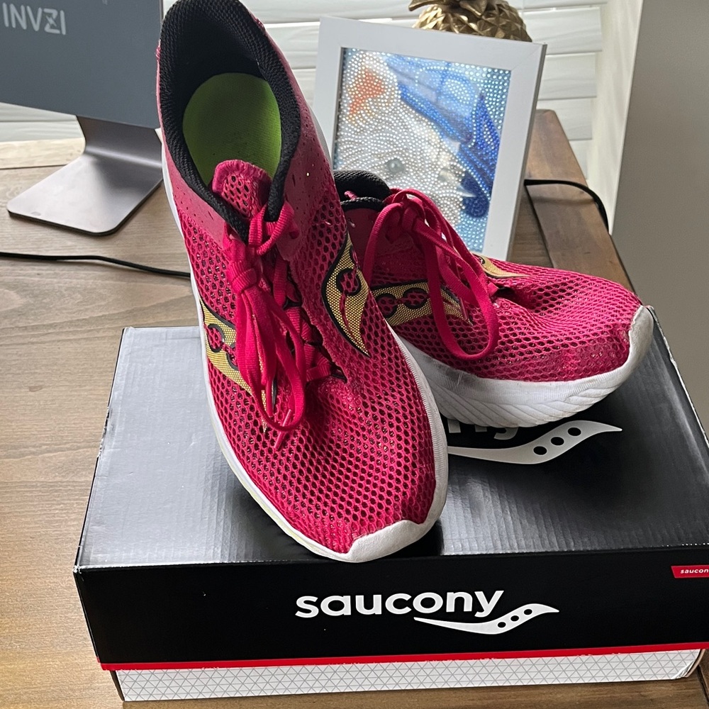 Saucony Kinvara 14 Women's Shoes - Rose Red